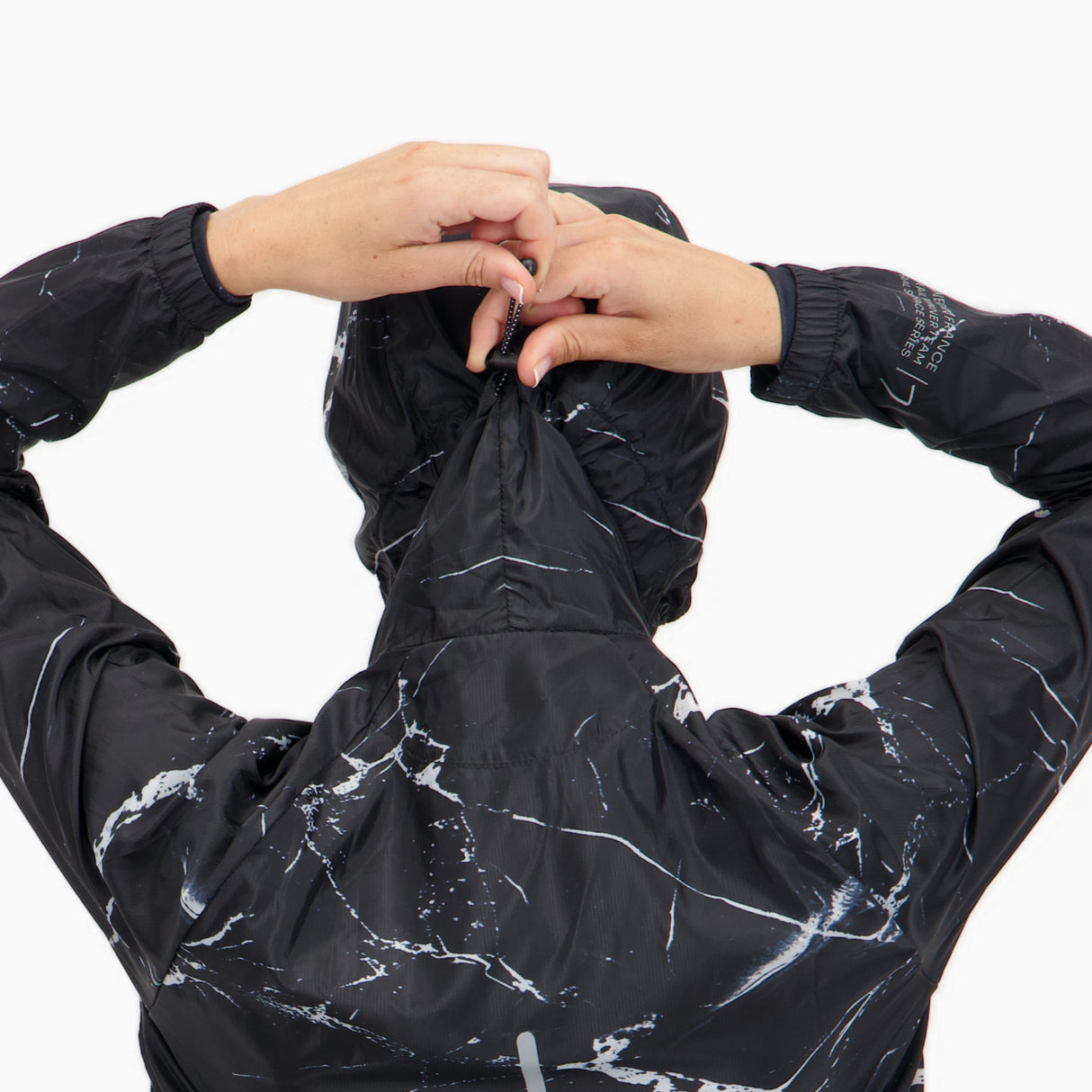 Terrarun Windbreaker