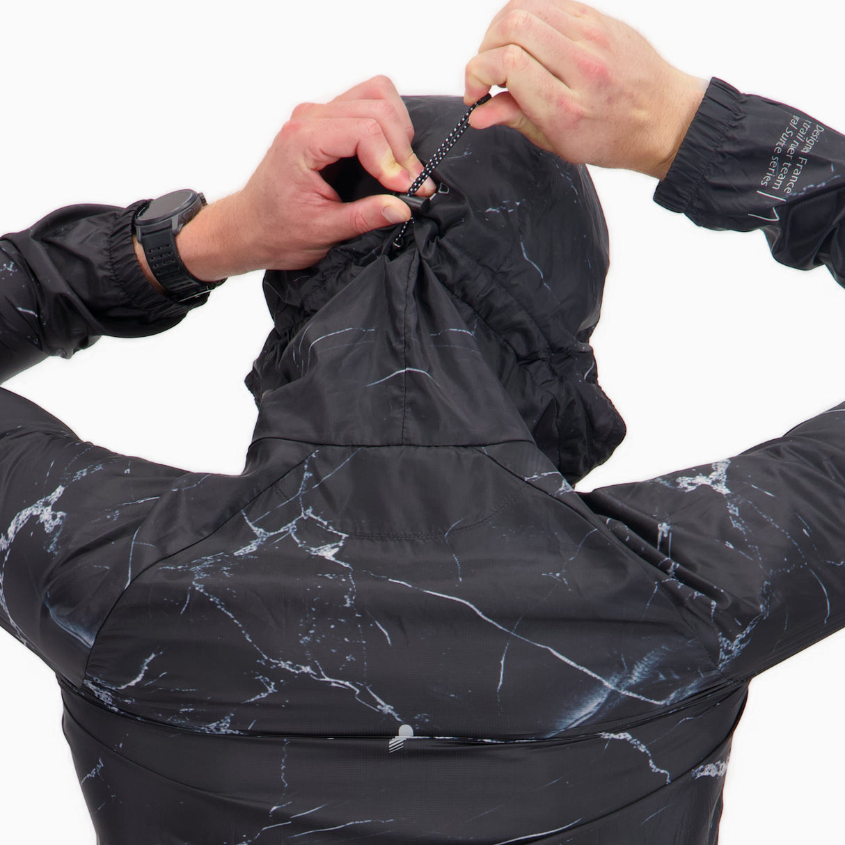 Terrarun Windbreaker